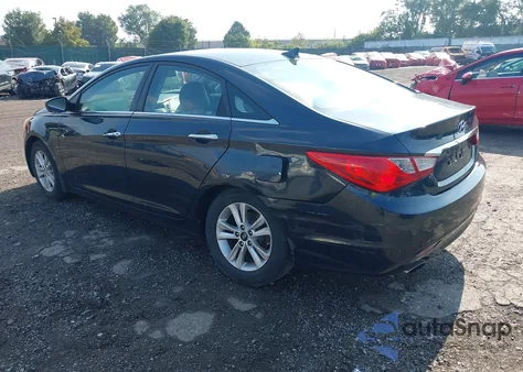 2011 Hyundai Sonata Se z USA, uszkodzony, nr VIN 5NPEC4AC5BH196049